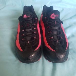 Nike shoes in good condition only have a little du